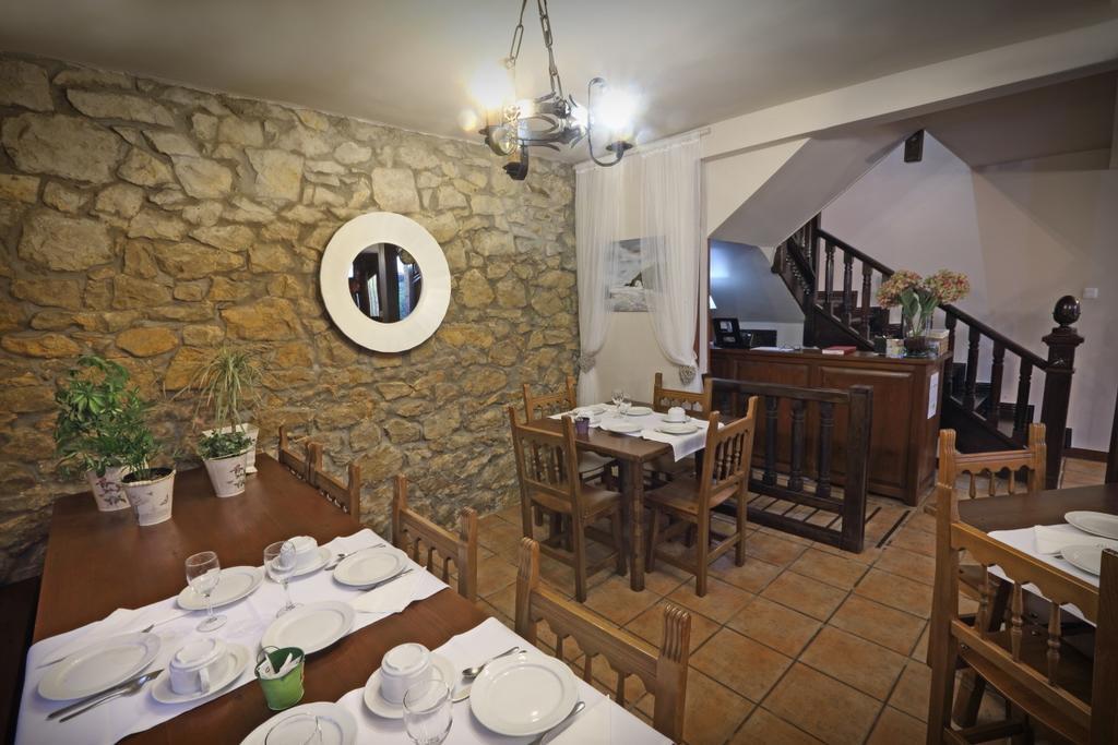 Posada La Solana - Adults Only Santillana del Mar Dış mekan fotoğraf